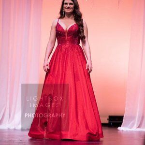 Like New Ellie Wilde Ballgown